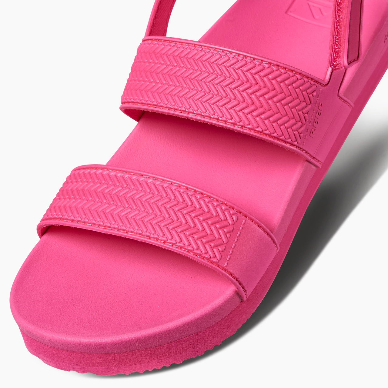 Kids Water Vista - Hot Pink - Down the Line 1 View