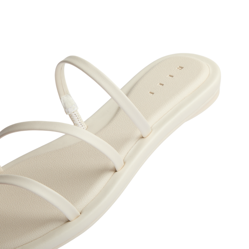 Willow Ava - Whisper White - Down the Line 2 View