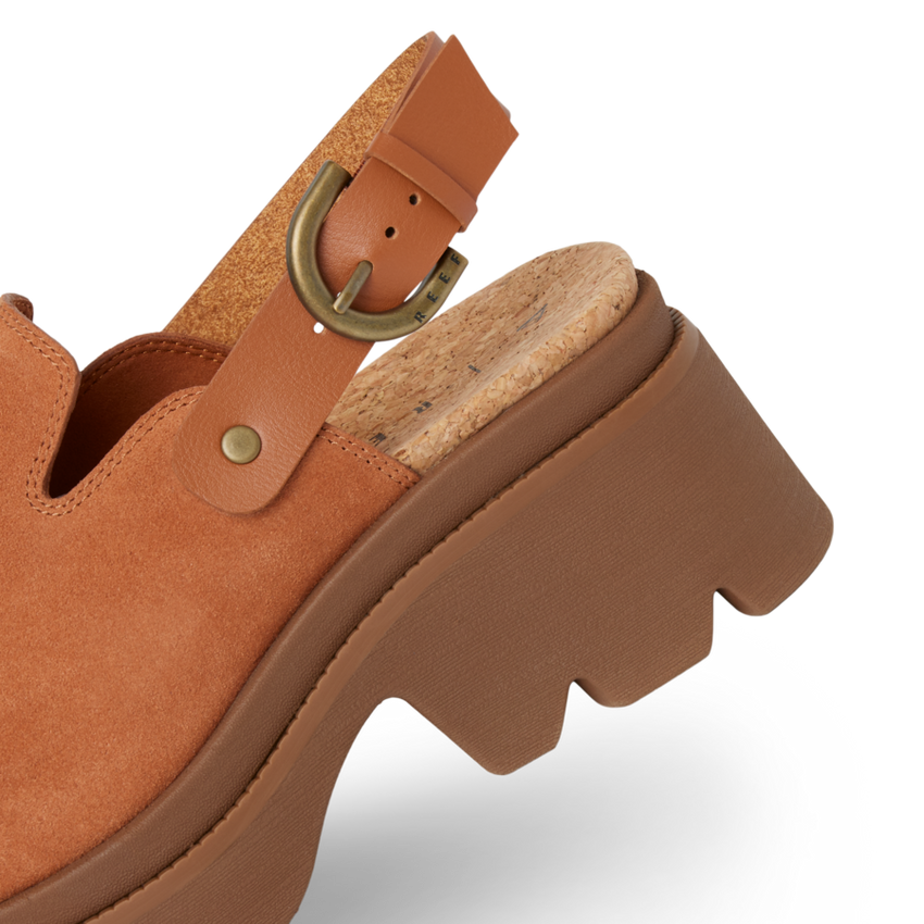 Vista Luxe Solene - Brown - Down the Line 2 View