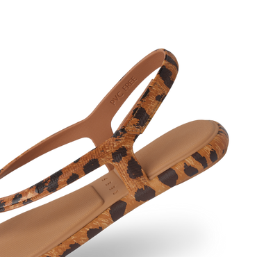 Water Willow Maya - Leopard - Down the Line 2 View