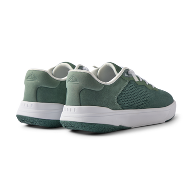 Pair of Shoreline Del Mar men’s shoes facing left, showing heel and side with surf-inspired comfort features.