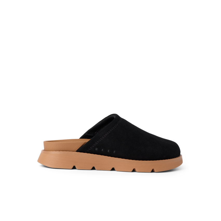 Vista Luxe Mariana women's black slip-on sandal facing right, showing side profile with cushioned sole and arch support.