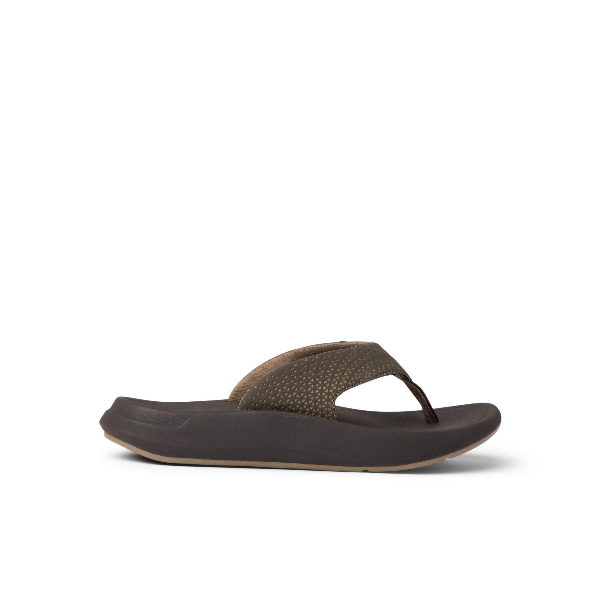 Side view of the Rover + sandal featuring soft-rebound cushioning and water-friendly materials for beach comfort.
