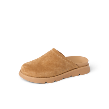 Vista Luxe Mariana women's clog facing left showing closed-toe suede upper with lightweight sole, designed for comfort and daily wear.