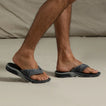 Fanning sandals facing right, showing top and side, with anatomical arch support and soft cushioning for all-day comfort.