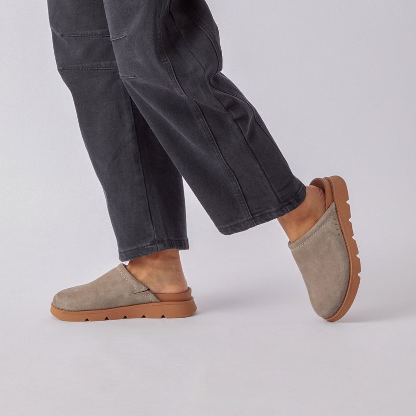 Vista Luxe Mariana women's slip-on shoes facing left, showing side and top in soft, beach-inspired design.