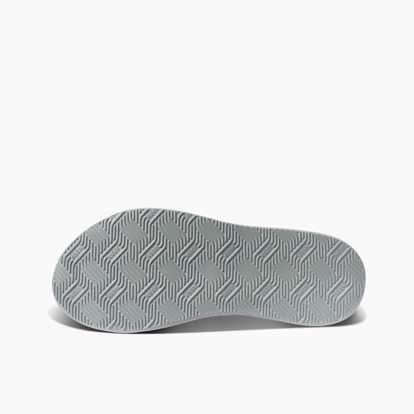 Nias - Light Grey - Underside View